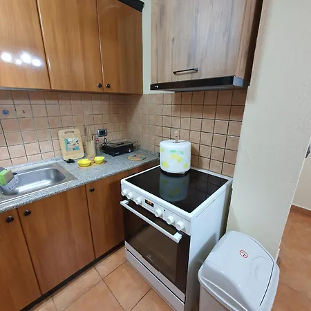 1 Apartamento Tirana