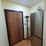 1 Apartment *