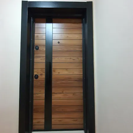 Apartment 1 *